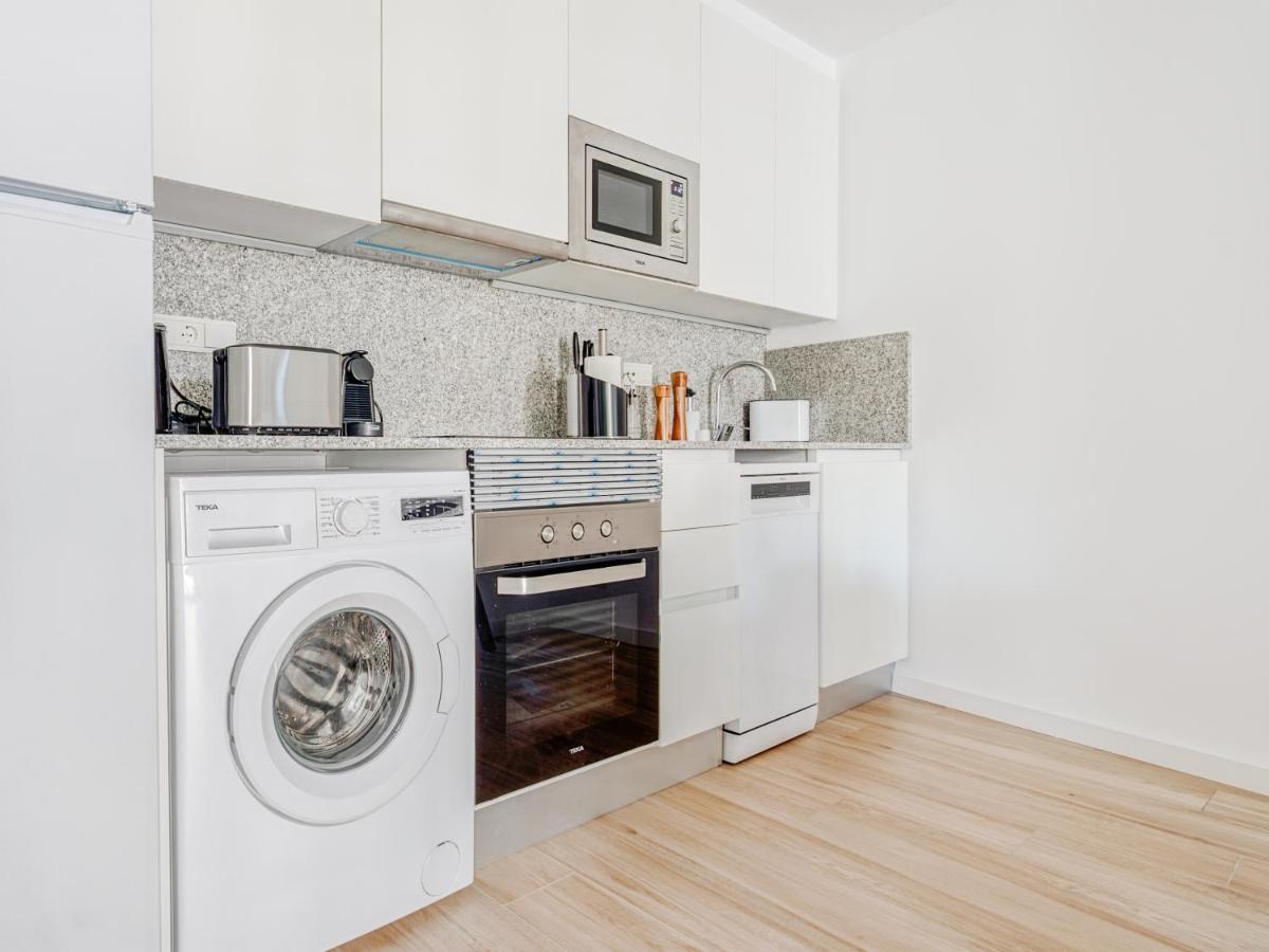 Limehome Barcelona Carrer De Besalu 90 - Estancia Temporal Экстерьер фото