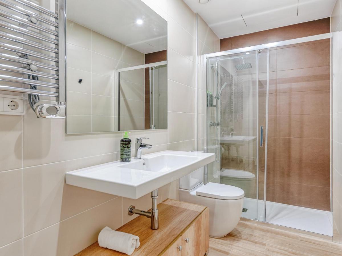 Limehome Barcelona Carrer De Besalu 90 - Estancia Temporal Экстерьер фото