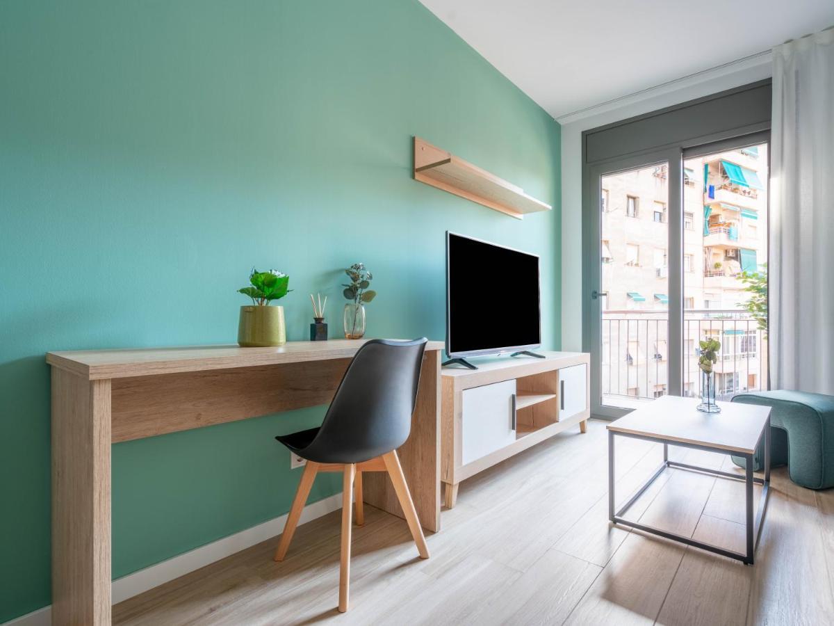 Limehome Barcelona Carrer De Besalu 90 - Estancia Temporal Экстерьер фото